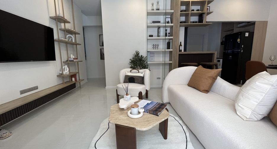 For sale 3 bedrooms townhouse in Wang Thonglang, Bangkok