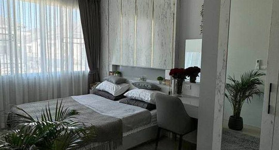 For sale 2 bedrooms house in Mueang Phuket, Phuket