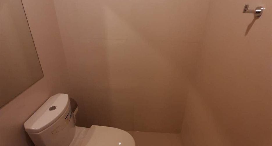 For sale 2 bedrooms condo in Watthana, Bangkok