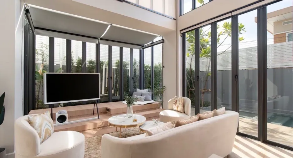 For sale 3 bedrooms townhouse in Wang Thonglang, Bangkok