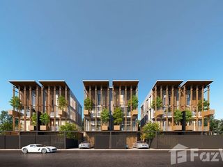 Продажа 3 спальни таунхаус в Щанг Тхонгланг, Бангкок