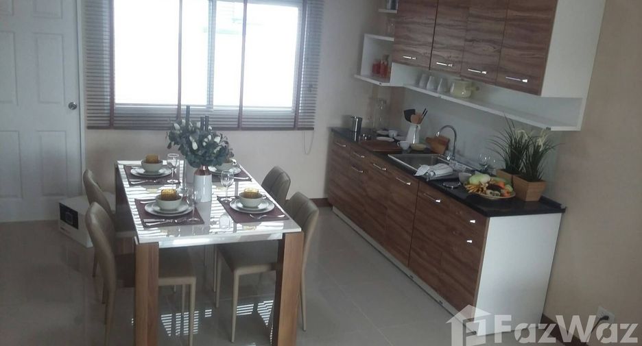 For sale 3 bedrooms townhouse in Si Racha, Chonburi