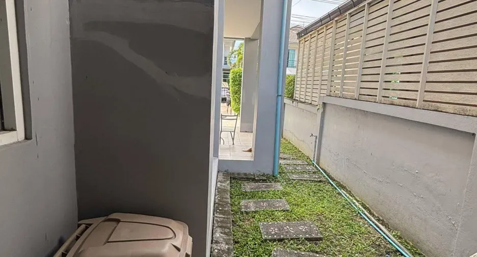 Villa zum Kauf und zur Miete mit 3 Zimmer in Bang Lamung, Chonburi