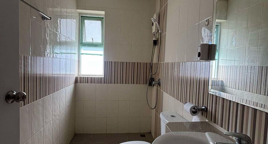 Продажа и аренда 3 спальни вилла в Банг Ламунг, Чонбури