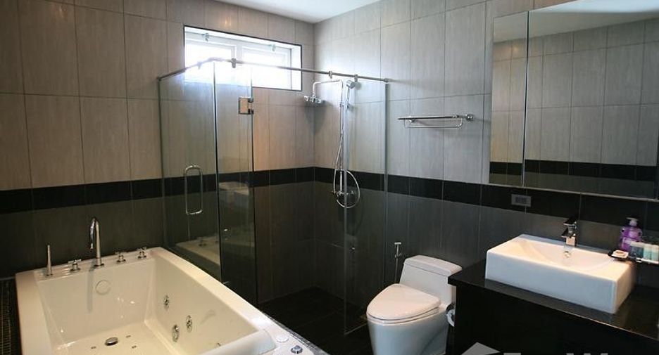 出售 5 卧室 独立屋 在 Bang Lamung, Chon Buri