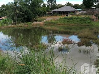 Продажа 4 спальни дом в Nong Ya Plong, Пхетбури