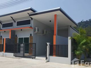 Reihenhaus zur Miete mit 2 Zimmer in Thalang, Phuket