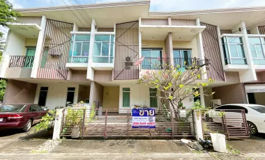 For sale and for rent 3 bedrooms townhouse in Mueang Pathum Thani, Pathum Thani