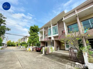 For sale and for rent 3 bedrooms townhouse in Mueang Pathum Thani, Pathum Thani