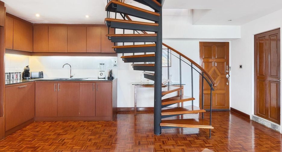 For sale 2 bedrooms condo in Chatuchak, Bangkok