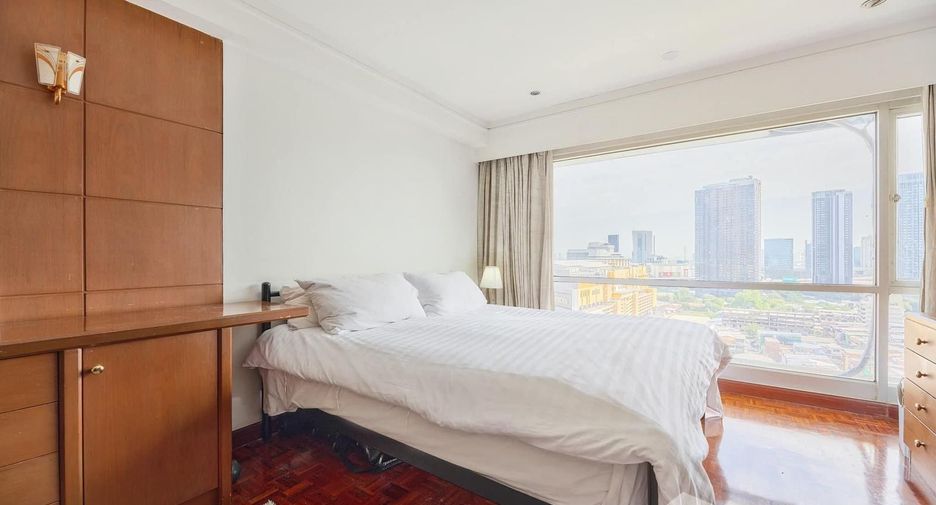 For sale 2 bedrooms condo in Chatuchak, Bangkok