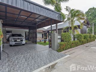 Haus zur Miete mit 5 Zimmer in Bang Lamung, Chonburi