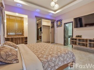 Haus zur Miete mit 5 Zimmer in Bang Lamung, Chonburi