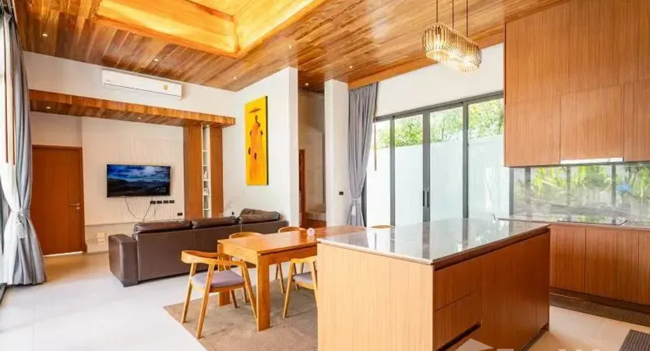 À vendre et à louer 3 chambres villa à Mueang Phuket, Phuket