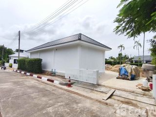 For sale 2 bedrooms villa in Mueang Rayong, Rayong
