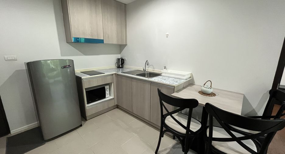 For rent 2 bedrooms condo in Mueang Phuket, Phuket