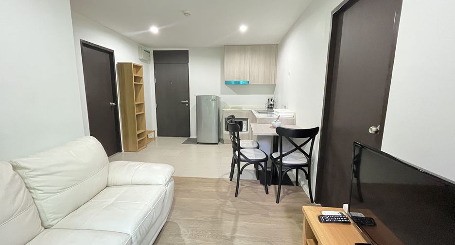 For rent 2 bedrooms condo in Mueang Phuket, Phuket