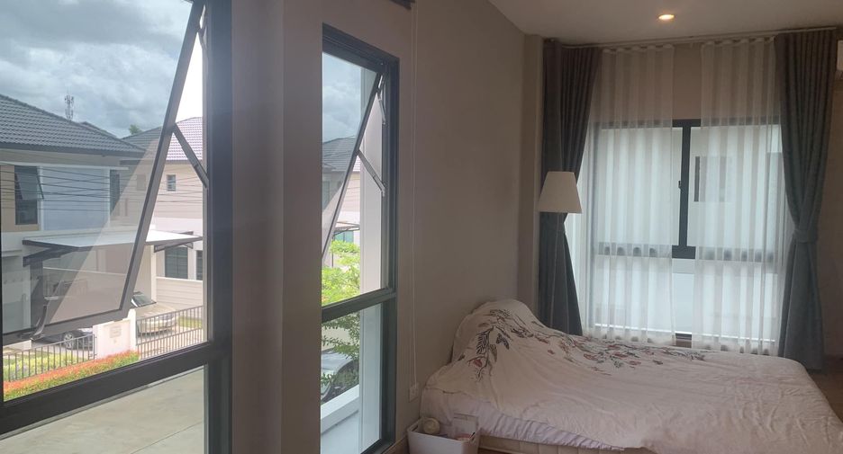 For sale 3 bedrooms house in Bang Phli, Samut Prakan