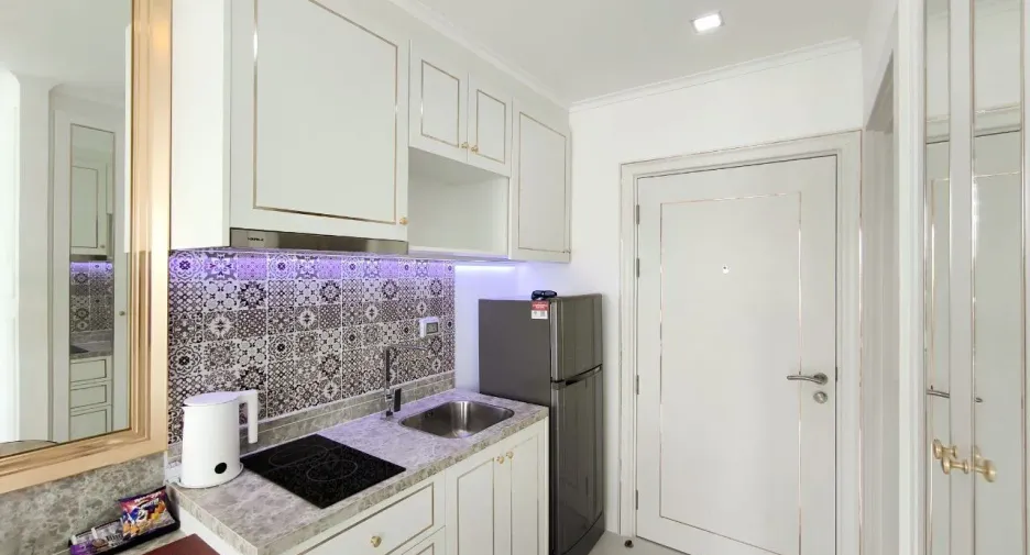 Wohnung zum Kauf und zur Miete mit Studio in Bang Lamung, Chonburi