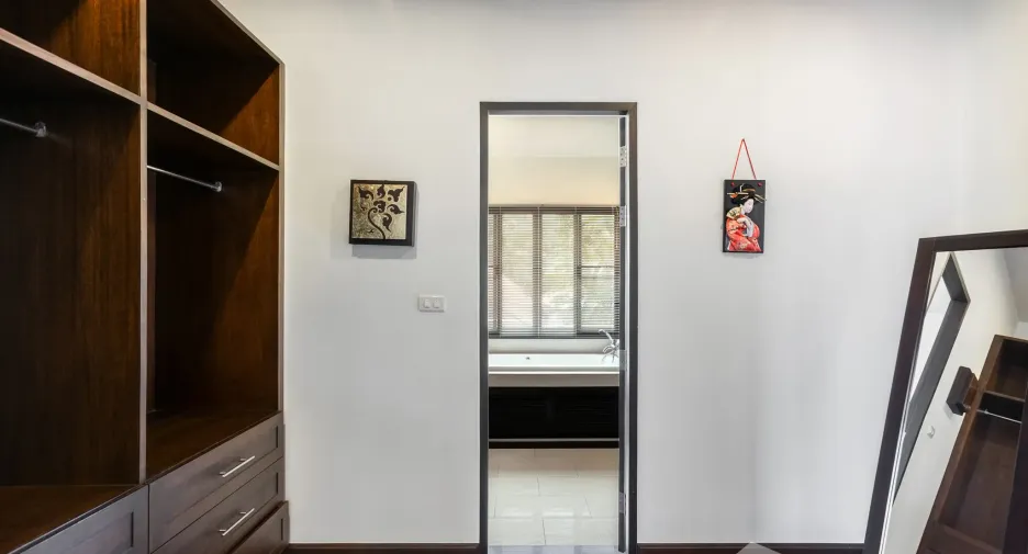 For sale 4 ベッドルーム villa in Mueang Phuket, Phuket