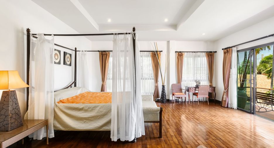 For sale 4 ベッドルーム villa in Mueang Phuket, Phuket