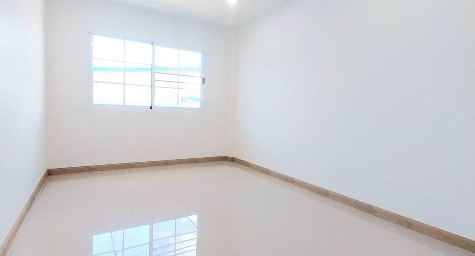 For sale 2 ベッドルーム townhouse in Mueang Tak, Tak