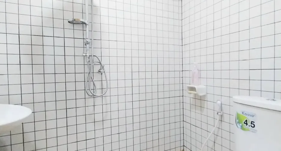 For sale 2 bedrooms townhouse in Mueang Tak, Tak