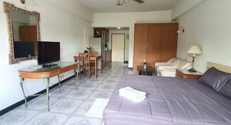 For sale studio condo in Bang Lamung, Chonburi