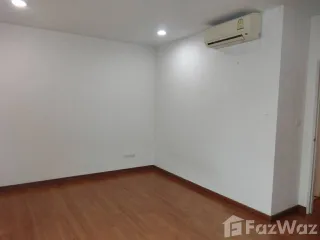 For sale and for rent 3 bedrooms townhouse in Chom Thong, Bangkok