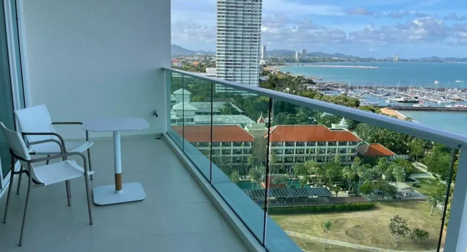 Condo en alquiler de 2 habitaciones en Sattahip, Chonburi