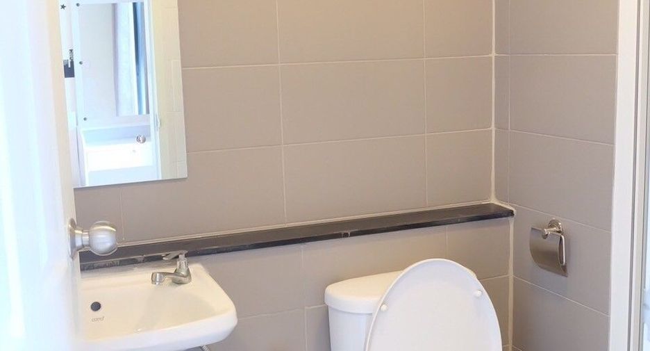 For sale 1 bed condo in Mueang Samut Prakan, Samut Prakan