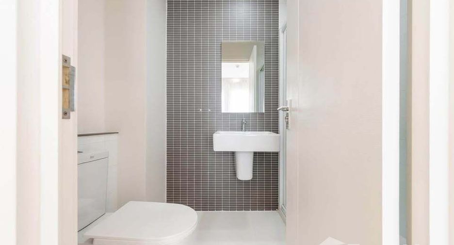 For sale 2 bedrooms condo in Mueang Nonthaburi, Nonthaburi