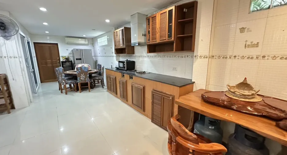 Casa en venta de 5 habitaciones en Mueang Phuket, Phuket