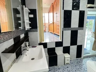 Casa en venta de 5 habitaciones en Mueang Phuket, Phuket