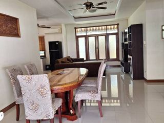 À louer 3 chambres maison à Bang Lamung, Chonburi