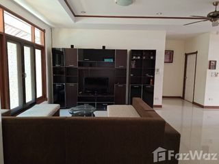 À louer 3 chambres maison à Bang Lamung, Chonburi
