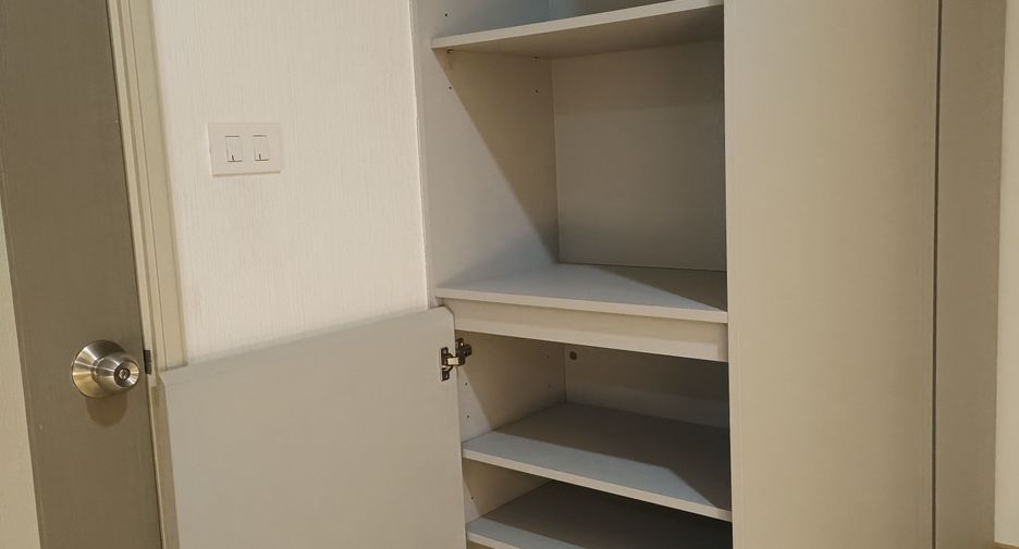 For sale studio condo in Phaya Thai, Bangkok