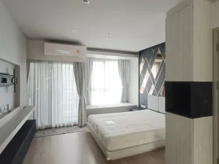 For sale studio condo in Phaya Thai, Bangkok