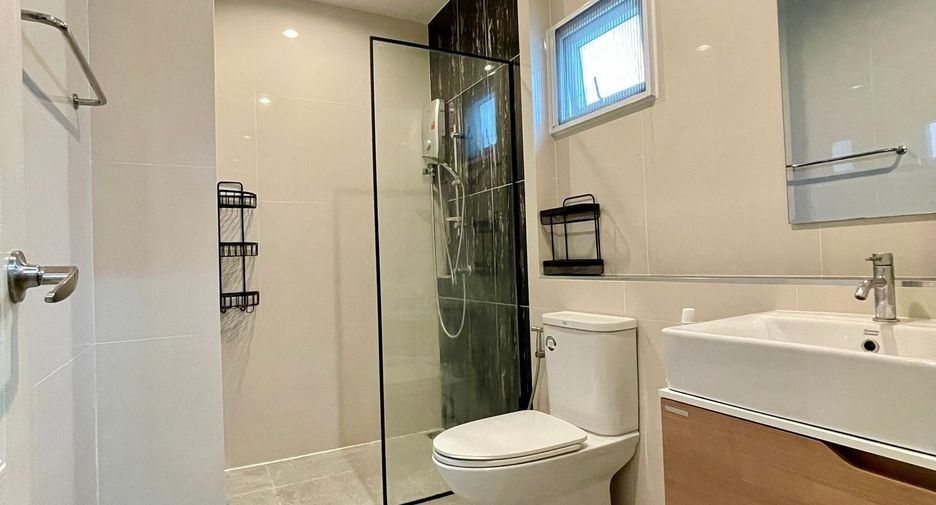 For sale 4 bedrooms house in Nong Chok, Bangkok