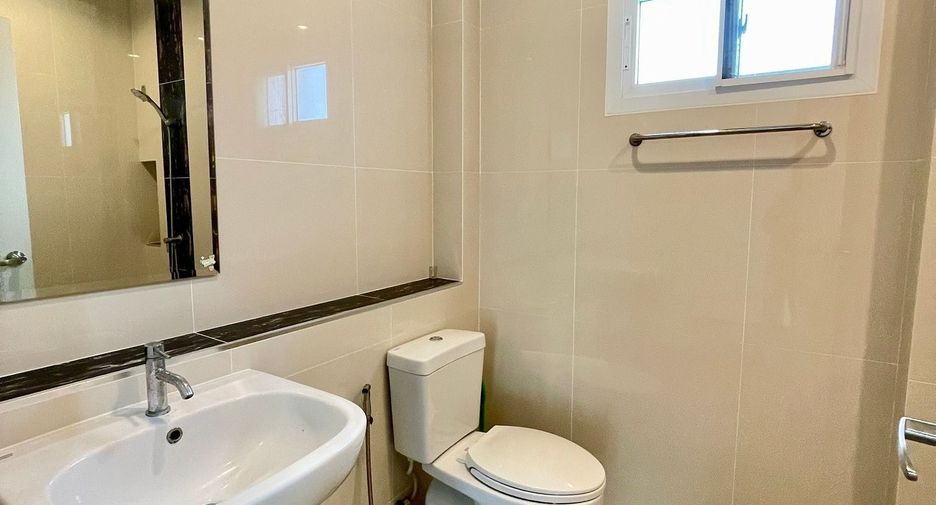 For sale 4 bedrooms house in Nong Chok, Bangkok