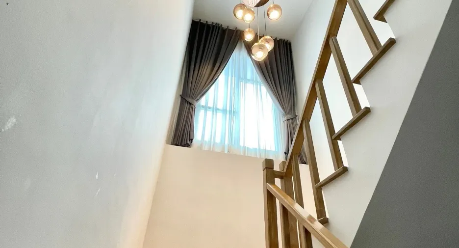For sale 4 bedrooms house in Nong Chok, Bangkok