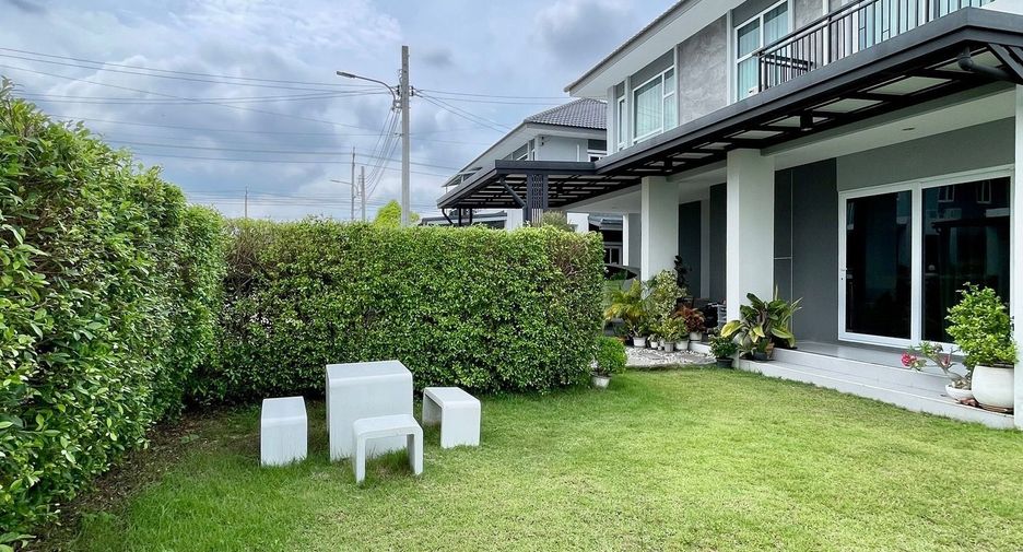 For sale 4 bedrooms house in Nong Chok, Bangkok