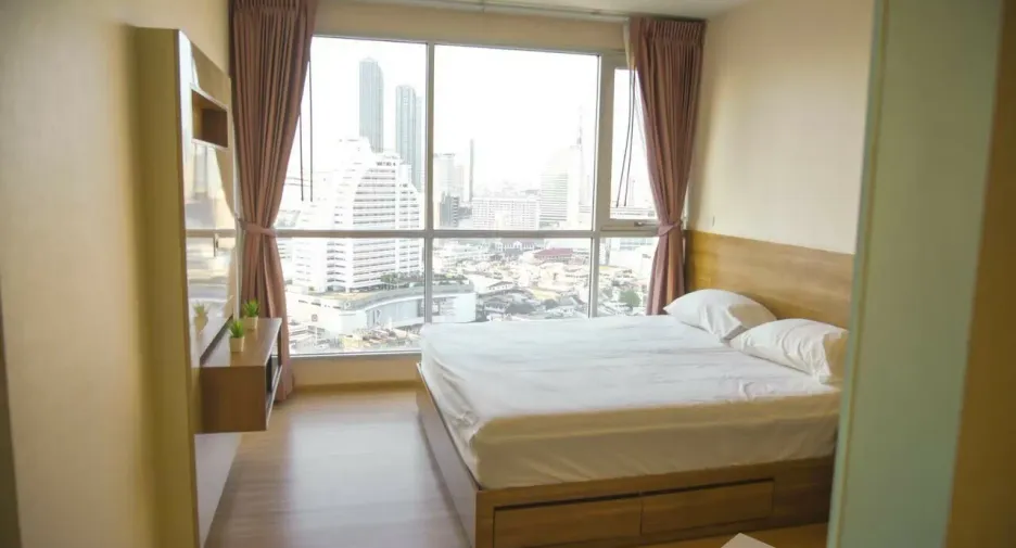 Wohnung zum Kauf mit 2 Zimmer in Sathon, Bangkok