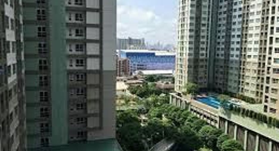 À vendre 2 chambres condo à Bang Phlat, Bangkok