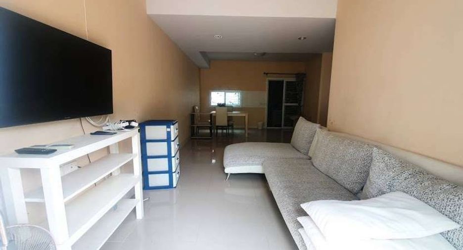 À vendre 3 chambres maison de ville à Bang Phli, Samut Prakan