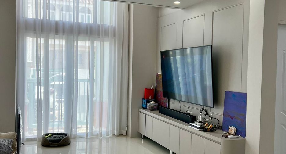 Villa en venta de 3 habitaciones en Mueang Phuket, Phuket