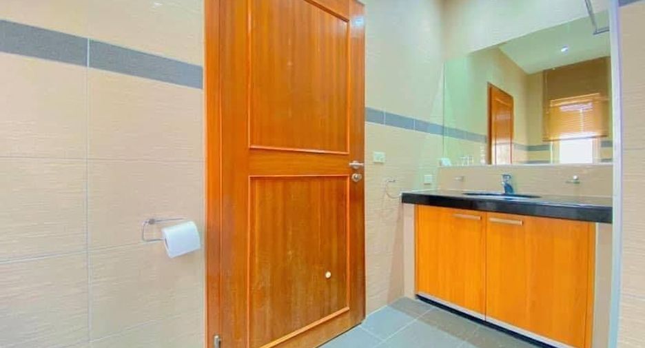 Villa zur Miete mit 3 Zimmer in Bang Lamung, Chonburi