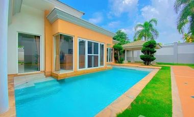 For rent 3 bedrooms villa in Bang Lamung, Chonburi