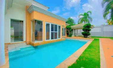 Villa en alquiler de 3 habitaciones en Bang Lamung, Chonburi