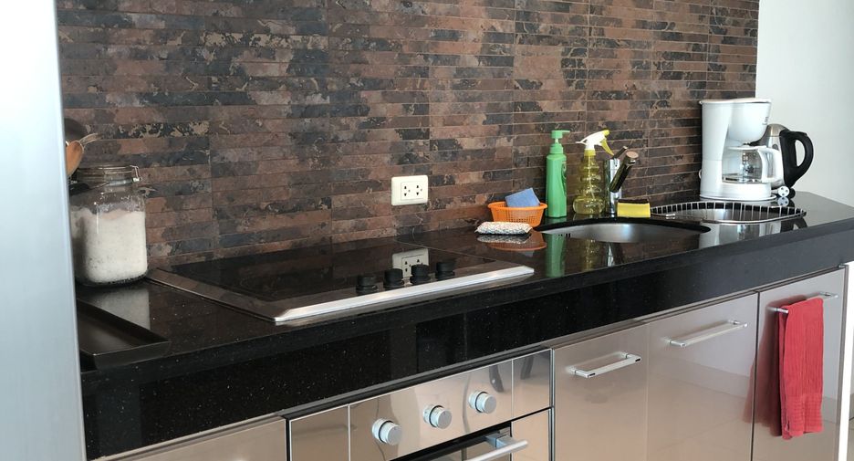 For rent 2 bedrooms condo in Mueang Phuket, Phuket